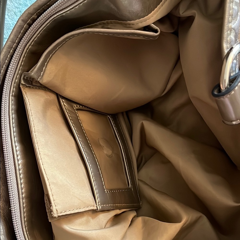Giani Bernini Metallic Grey Tannish Shoulder Bag - Picture 7 of 9